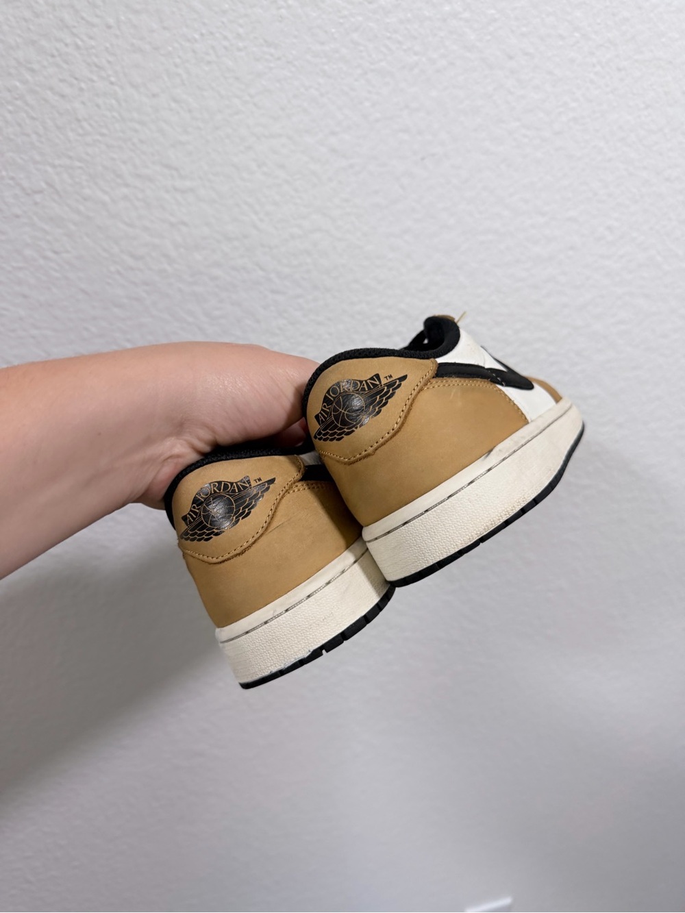 Jordan retro 1 low rookie of the year - Picture 8 of 9